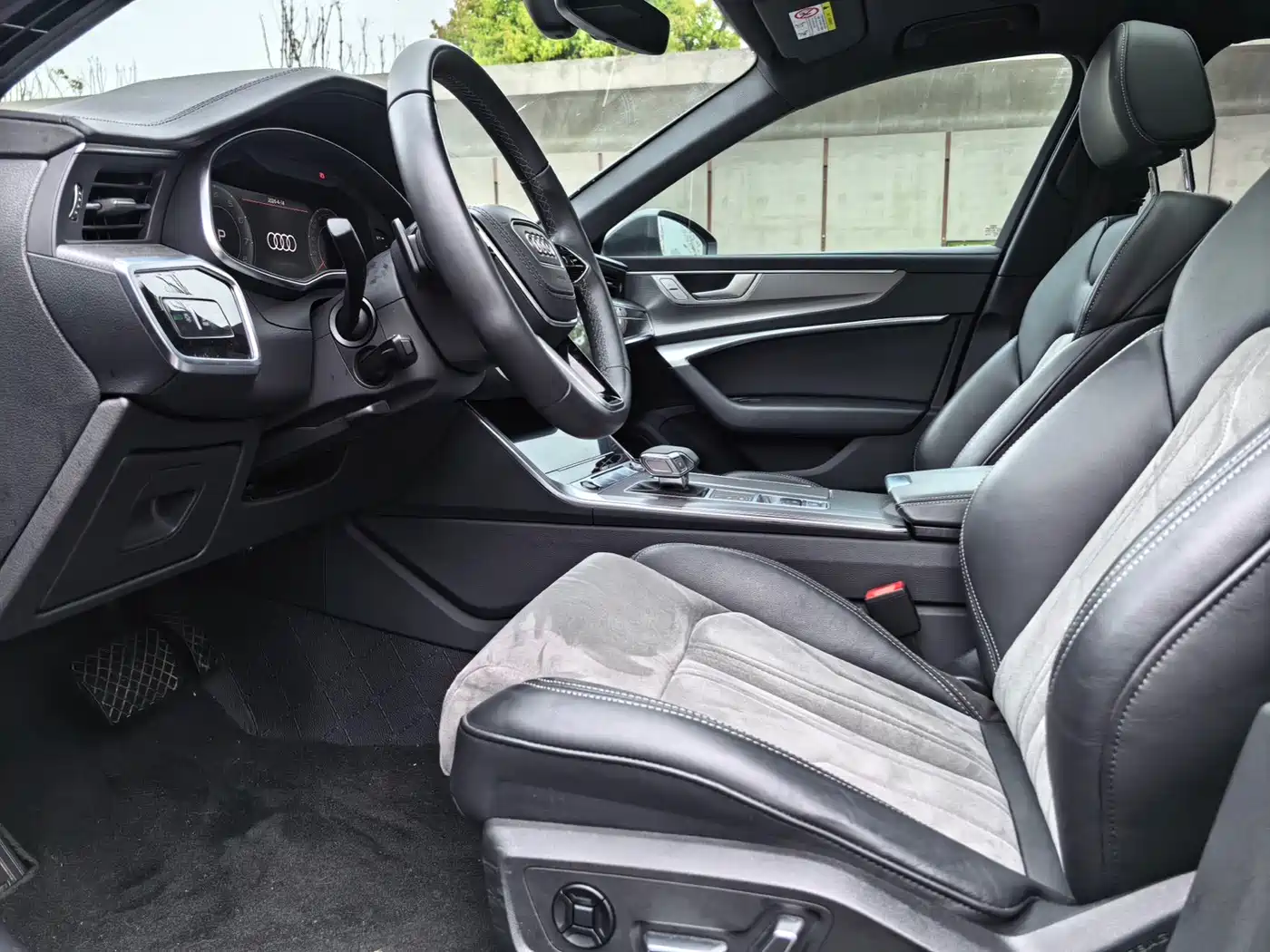 Audi A6L 2024 45 TFSI Premium Dynamic фото 10