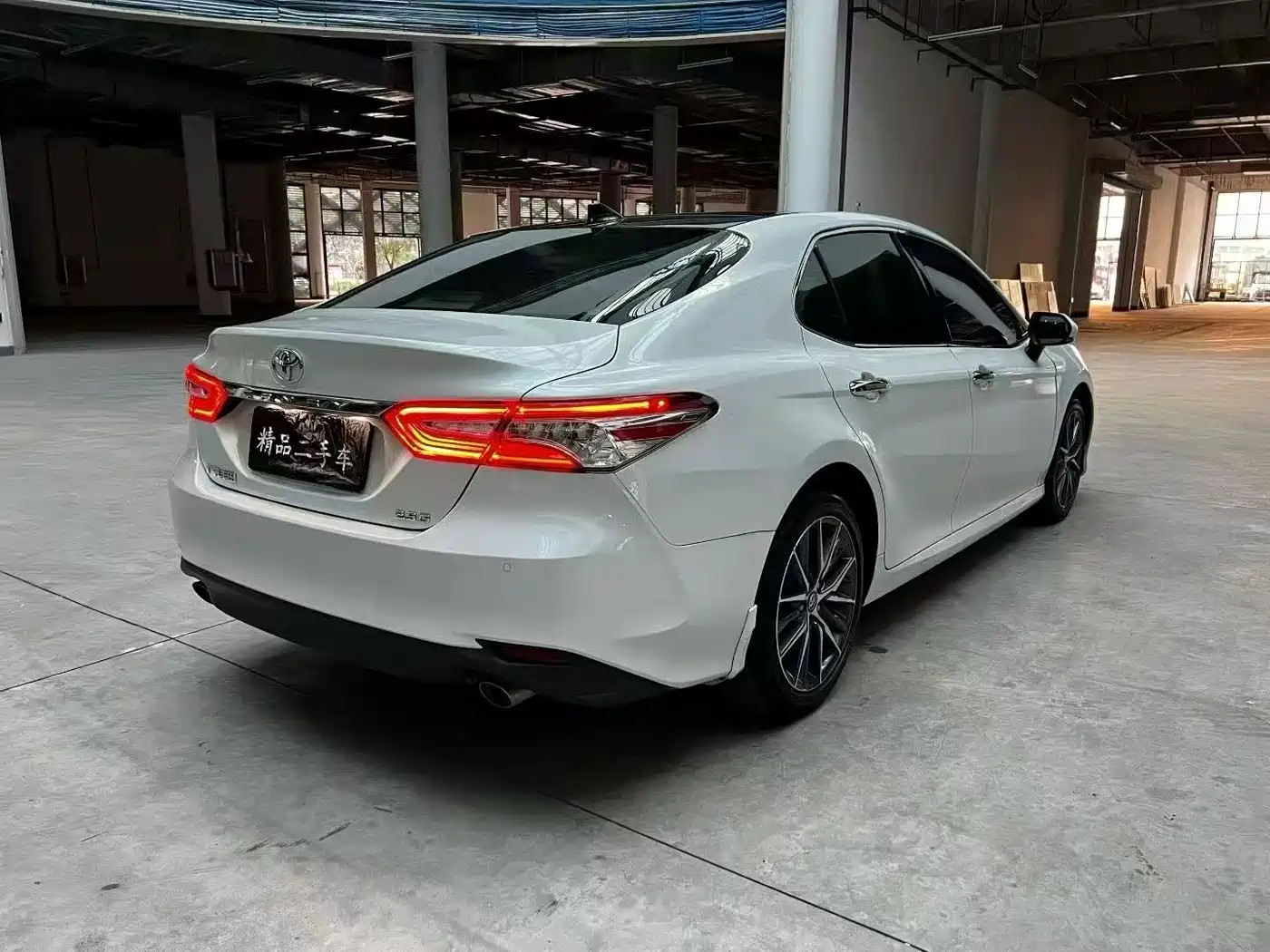 Toyota Camry 2021 2.5G Luxury Edition фото 9