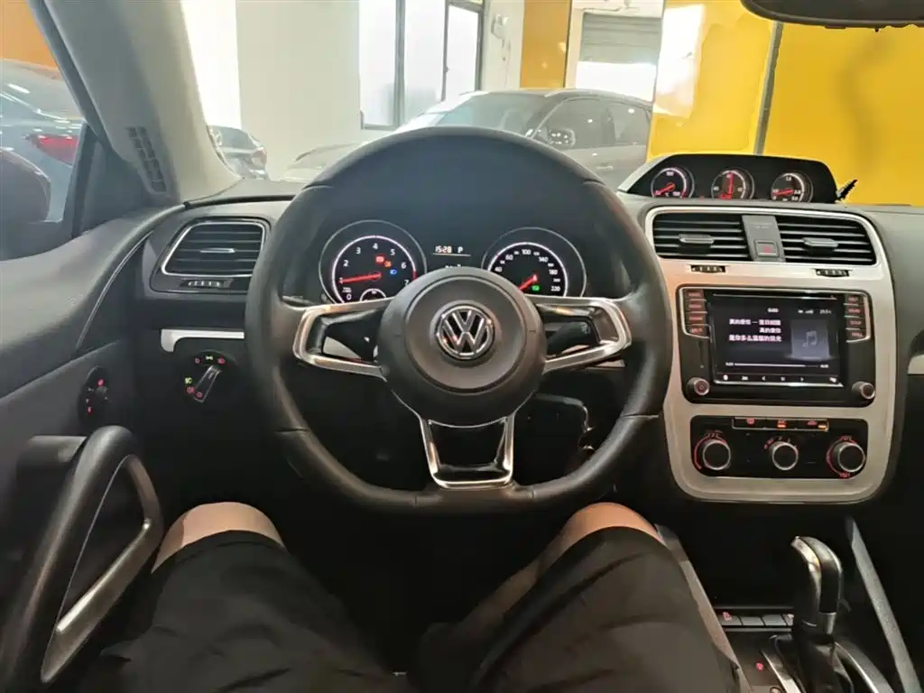 Volkswagen Scirocco 2017 2015 1.4TSI Trend Edition