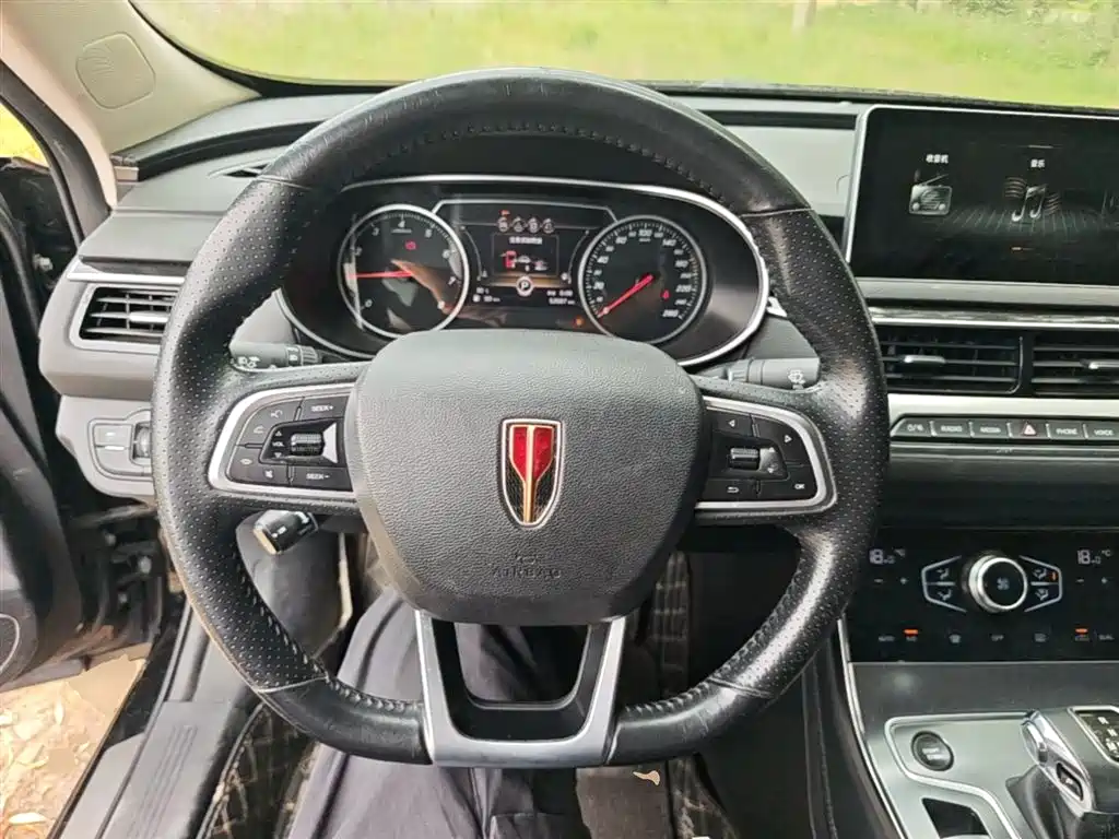 Hongqi H5 2022 Classic Facelift 1.5T DCT Flag Rhythm Edition фото 11