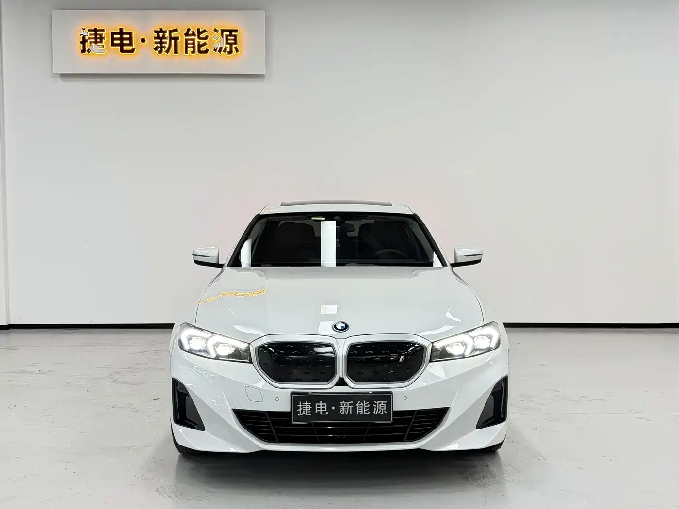 BMW i3 2024 eDrive 35 L фото 2