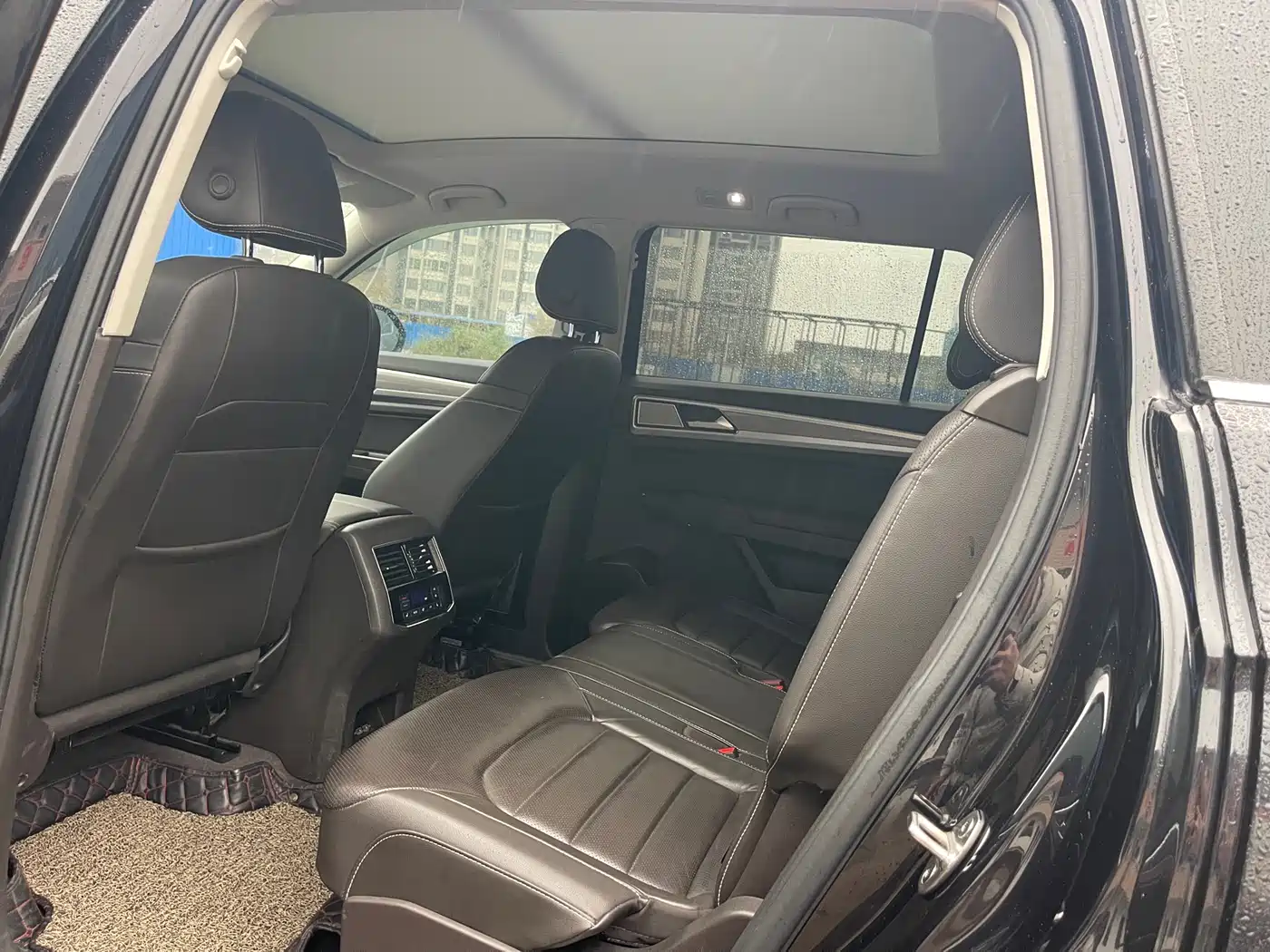 Volkswagen Teramont 2020 380TSI 4WD Luxury Edition China VI фото 7