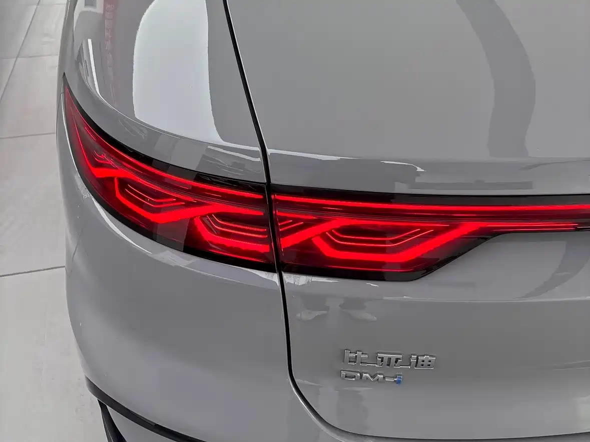 BYD Han 2025 DM-i 125KM LiDAR Smart Driving фото 6