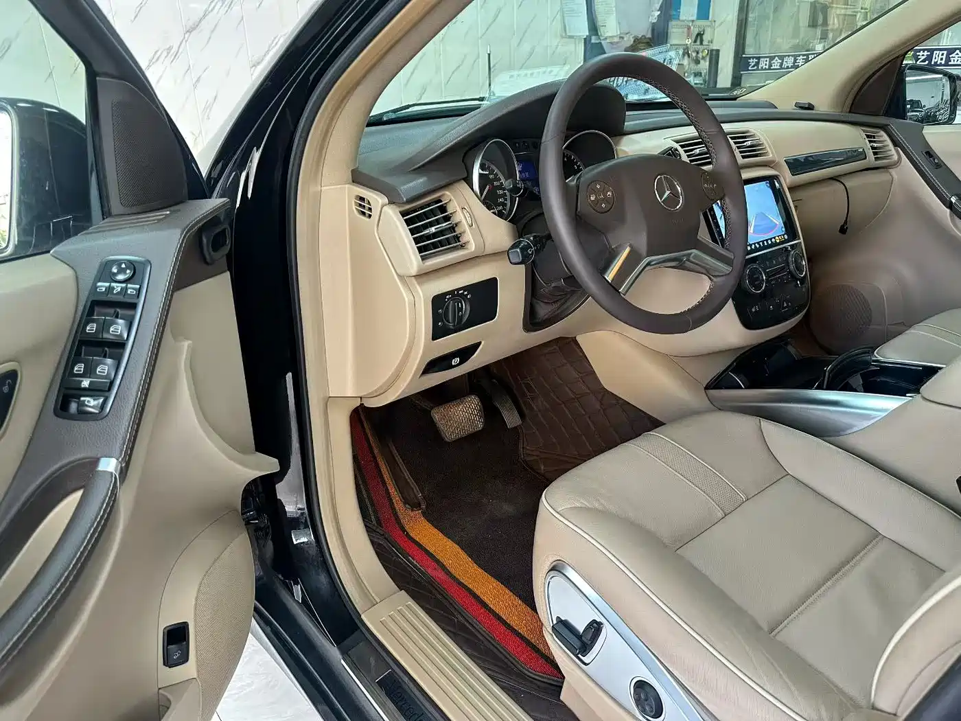 Mercedes-Benz R-Class 2014 R 400 4MATIC Business фото 4