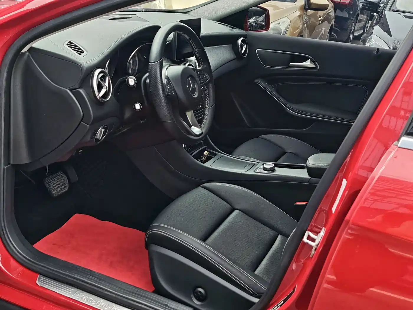 Mercedes-Benz GLA 2017 GLA 200 Fashion фото 10