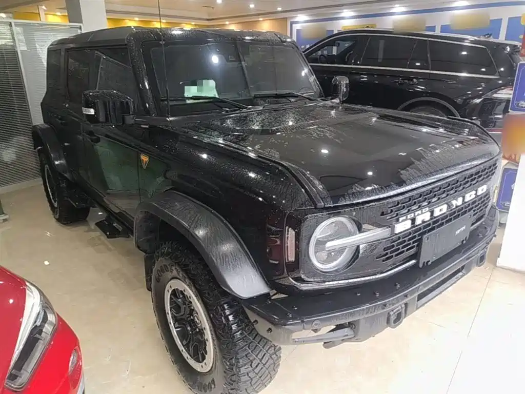 Ford Bronco 2025 2024 2.3T Badlands