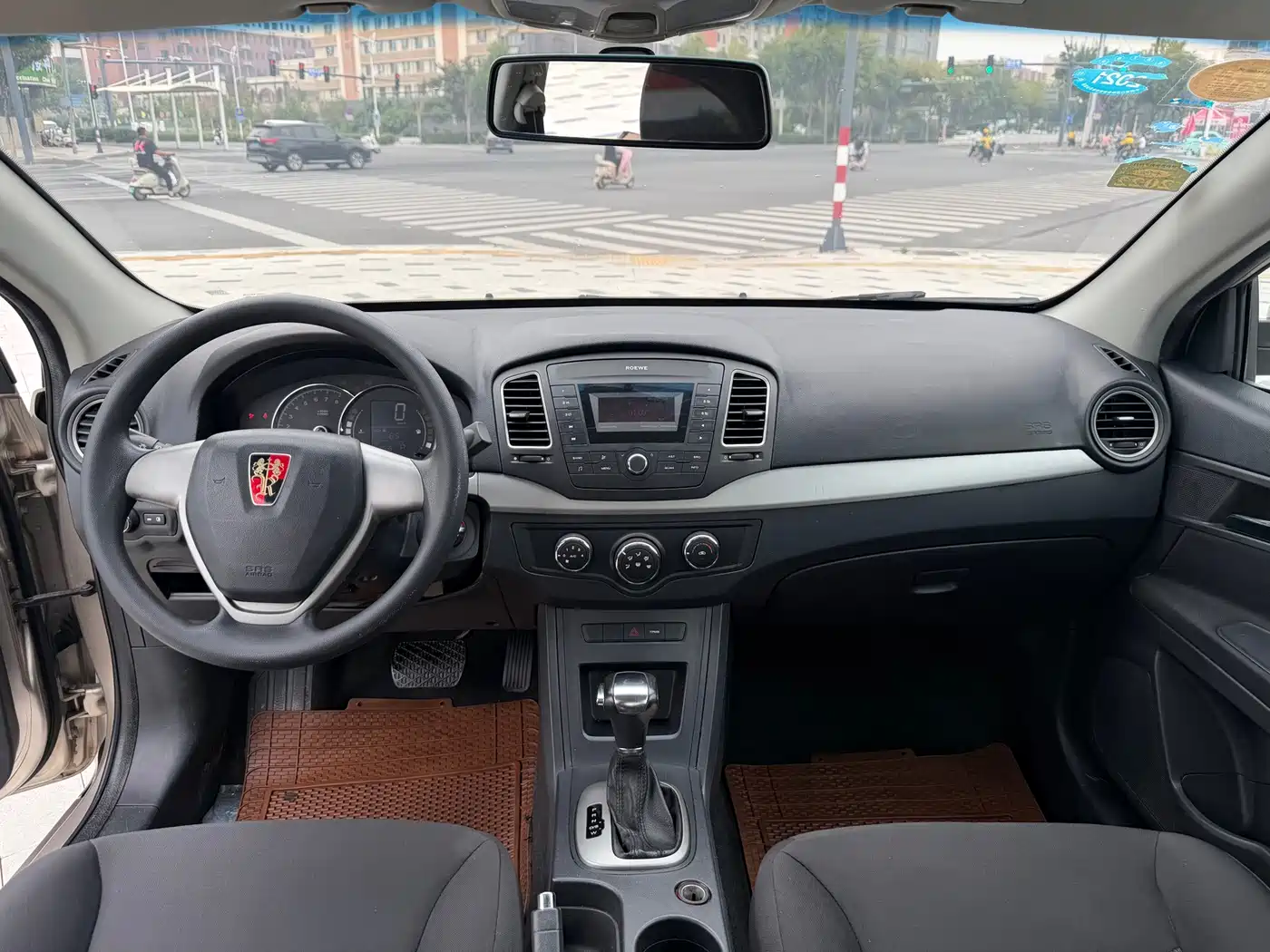 Roewe 350 2016 2015 Model 1.5L Automatic Luxury Sunroof Edition