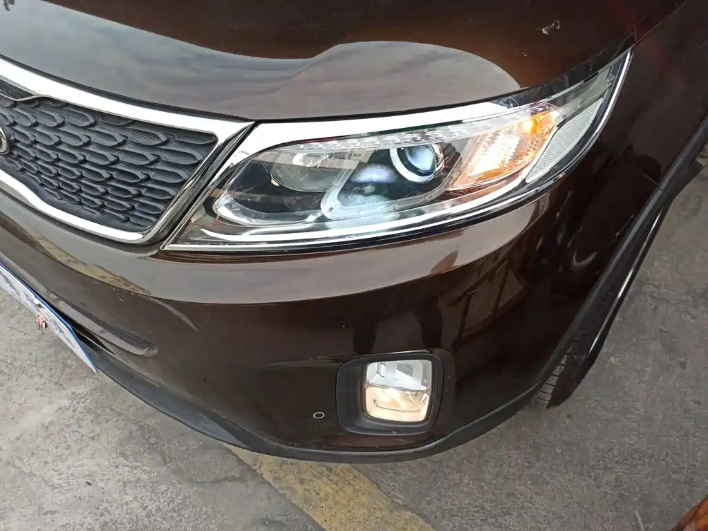 Photo 18 - Kia Sorento