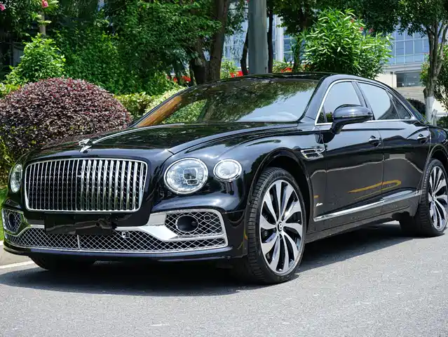 BENTLEY FLYING 2023