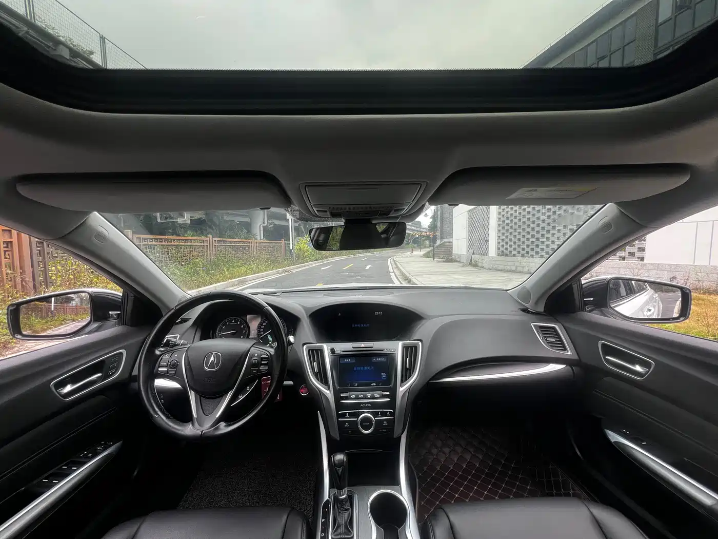 Acura TLX-L 2018 2.4L Joy Edition фото 29