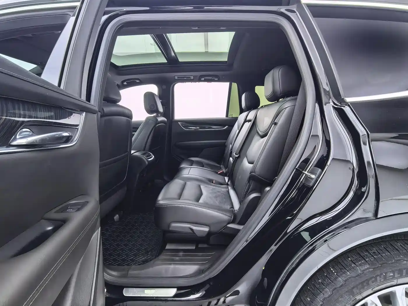Cadillac XT6 2021 28T 7-Seater AWD Luxury фото 15