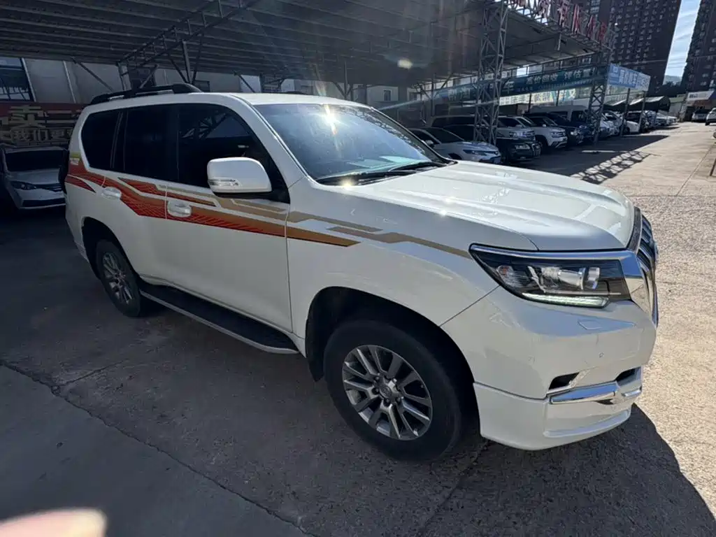 Toyota Prado 2020 2019 3.5L Automatic TX-L Zunxiang Edition with Rear-mounted Spare Tire