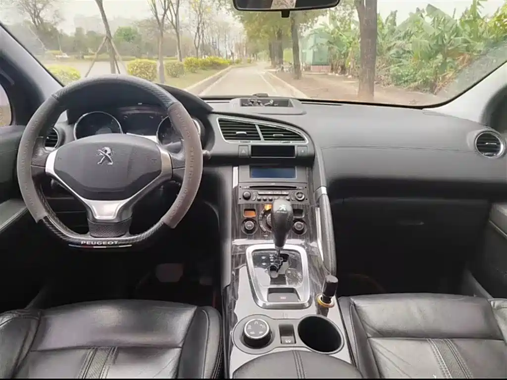 Peugeot 3008 2013 2.0L Automatic Trend Edition фото 7