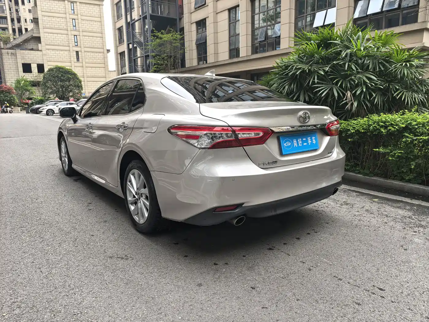 Toyota Camry 2021 2.0G Luxury Edition фото 10