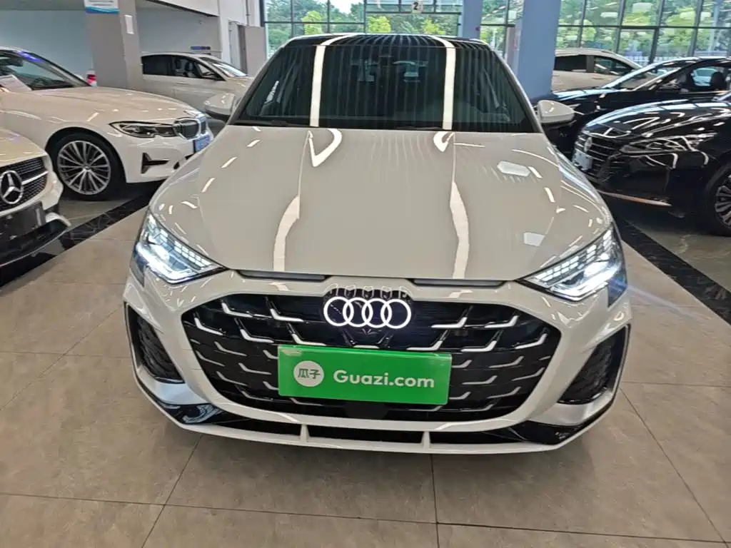 Audi A3 2025 2025 Sportback 35TFSI Flying Premium