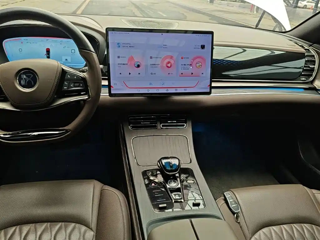 BYD HAN
