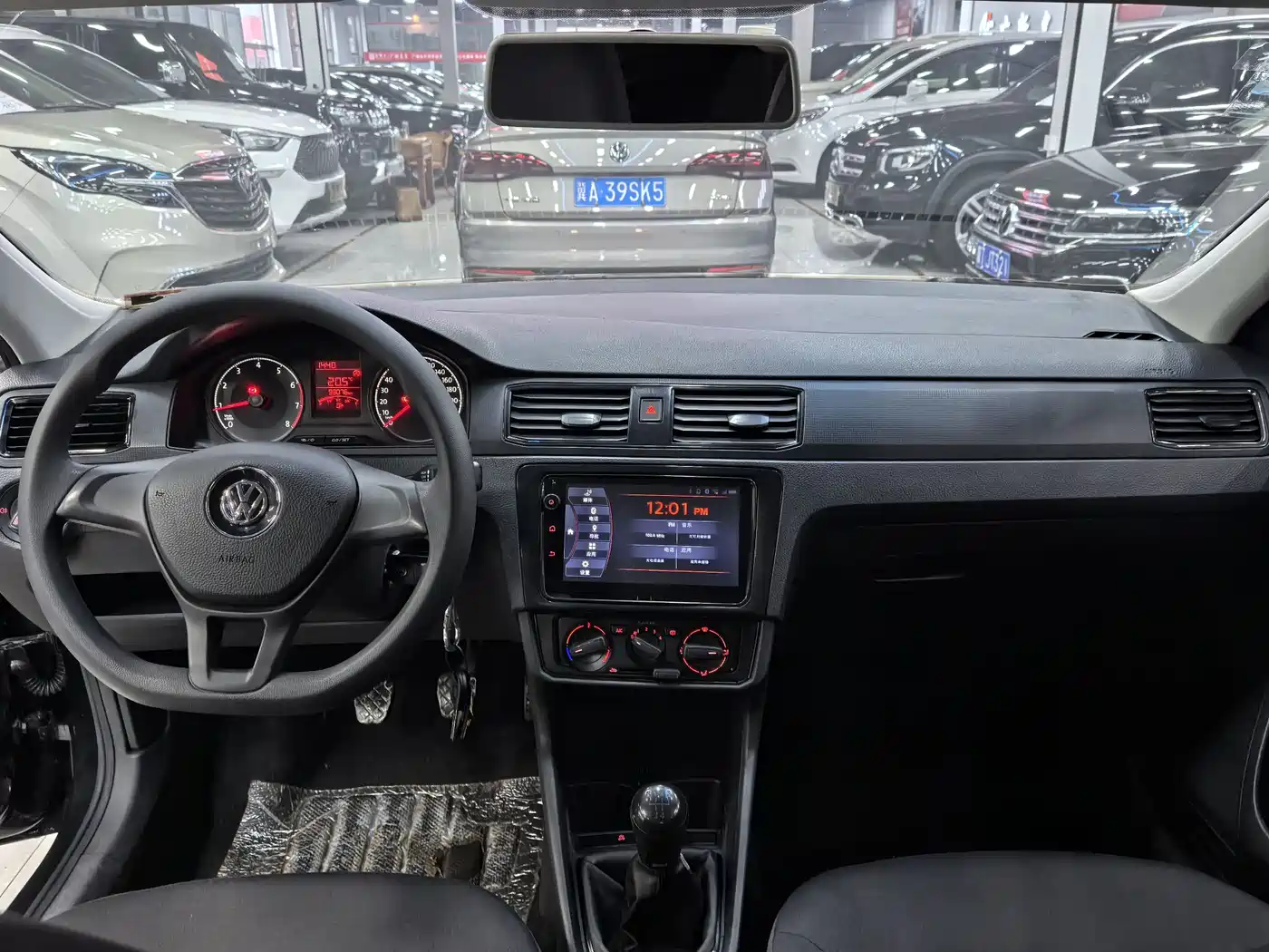 Volkswagen Santana 2018 1.5L Manual Trend Edition фото 5