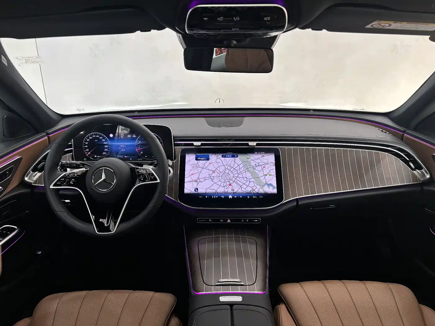 Mercedes-Benz E-Class 2025 E 300 L Fashion фото 14