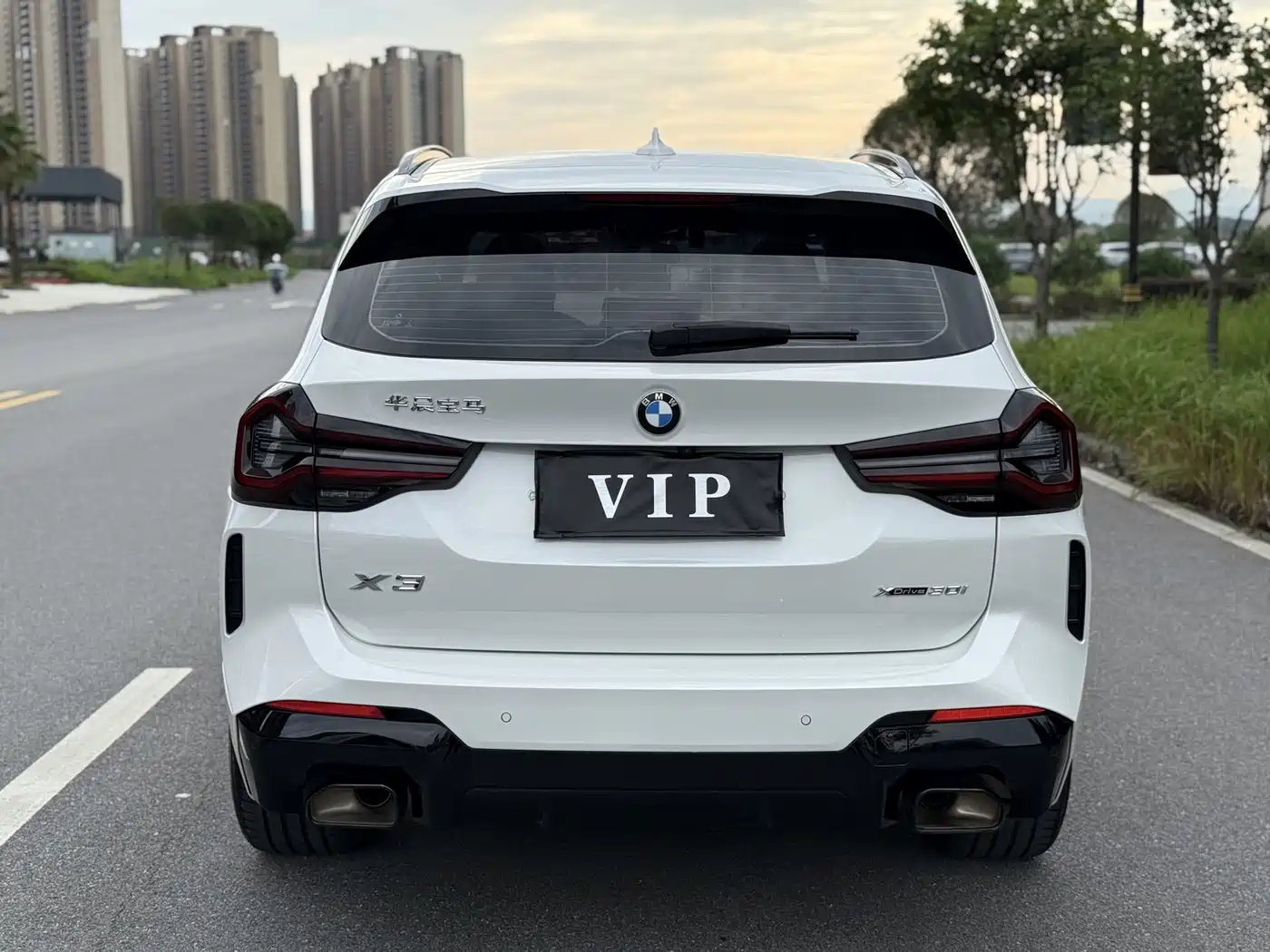 BMW X3 2022 xDrive30i Leading M Night Package фото 3
