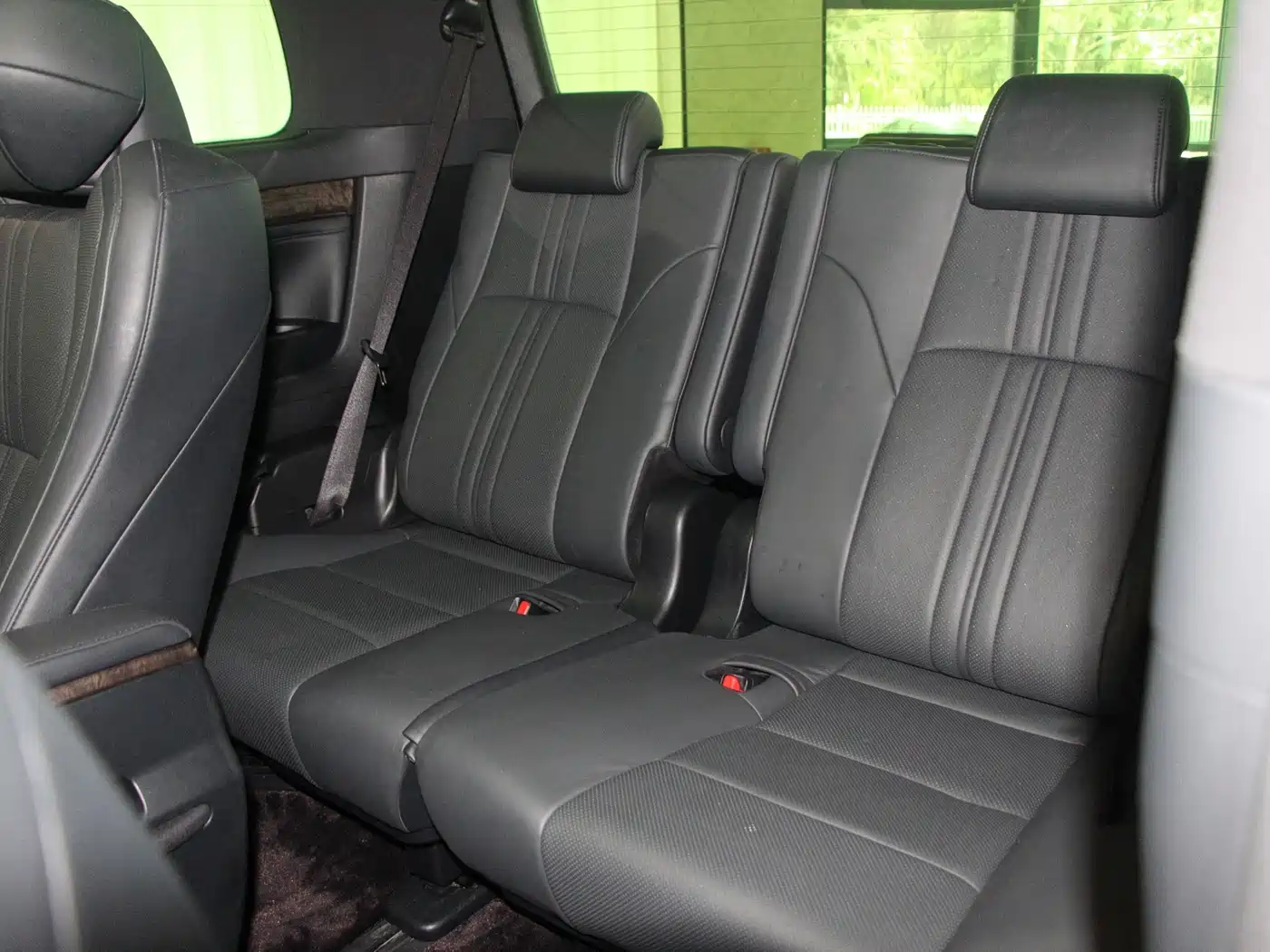 Toyota Alphard 2021 Hybrid 2.5L Premium фото 12