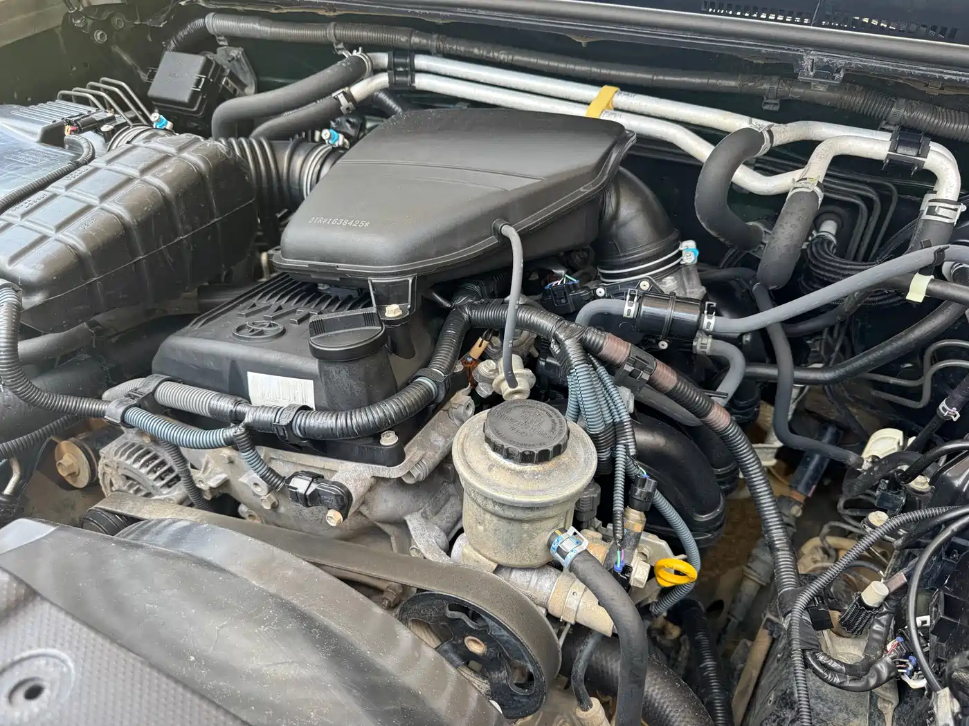 Toyota Prado 2015 2.7L Automatic Luxury фото 8