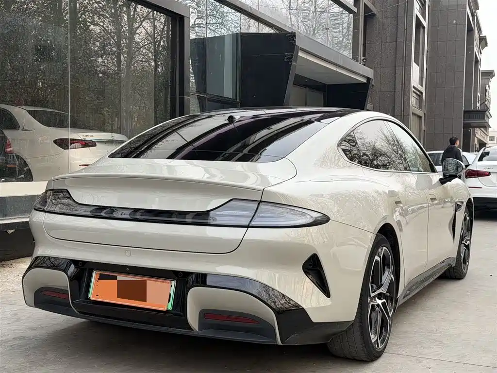 XIAOMI CAR XIAOMI SU7