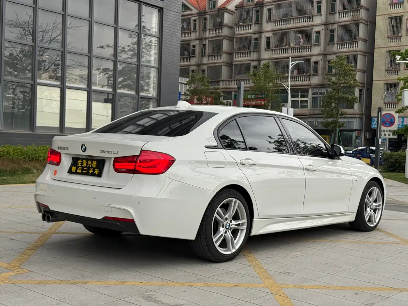 BMW 3 Series 2019 320Li M Sport Package фото 21