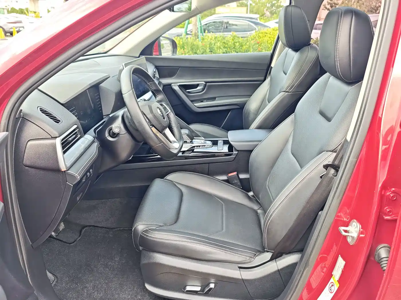 Фото 12 - BYD Song Pro
