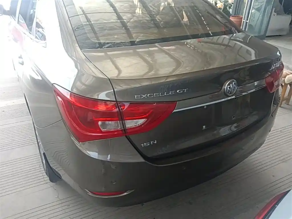 Buick Excelle 2017 15N Manual Elite фото 6
