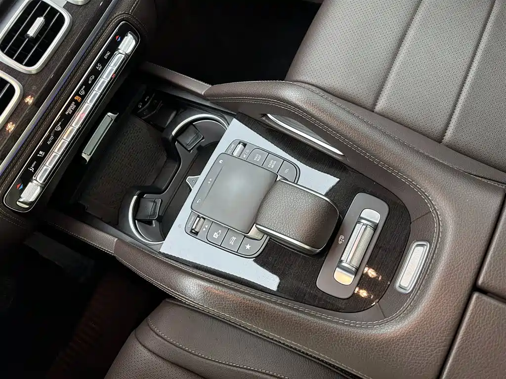 Mercedes-Benz GLS 2021 Facelift GLS 450 4MATIC Fashion фото 13