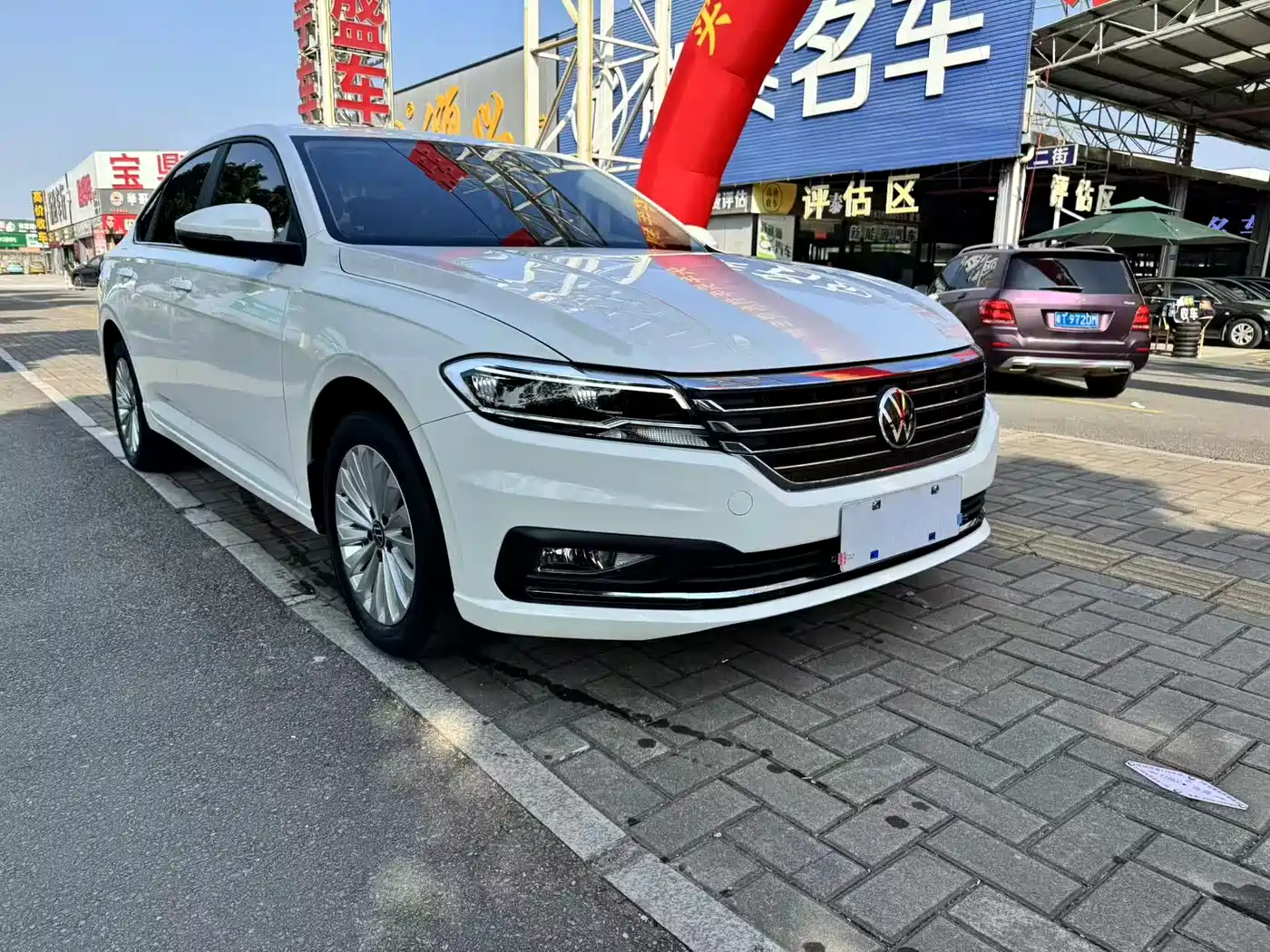 Volkswagen Lavida 2022 1.5L Auto Vision Edition фото 3