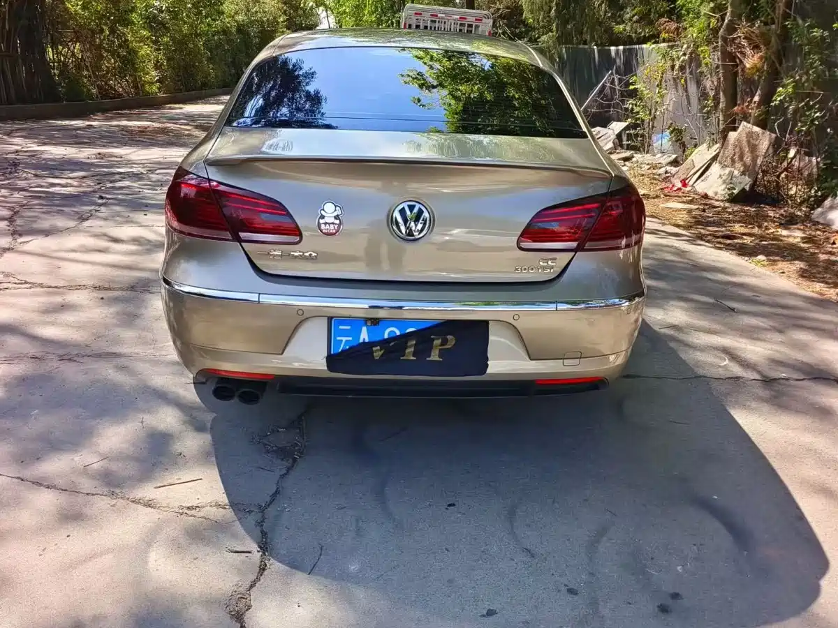 Volkswagen FAW-Volkswagen CC 2016 Model 1.8TSI Premium фото 9