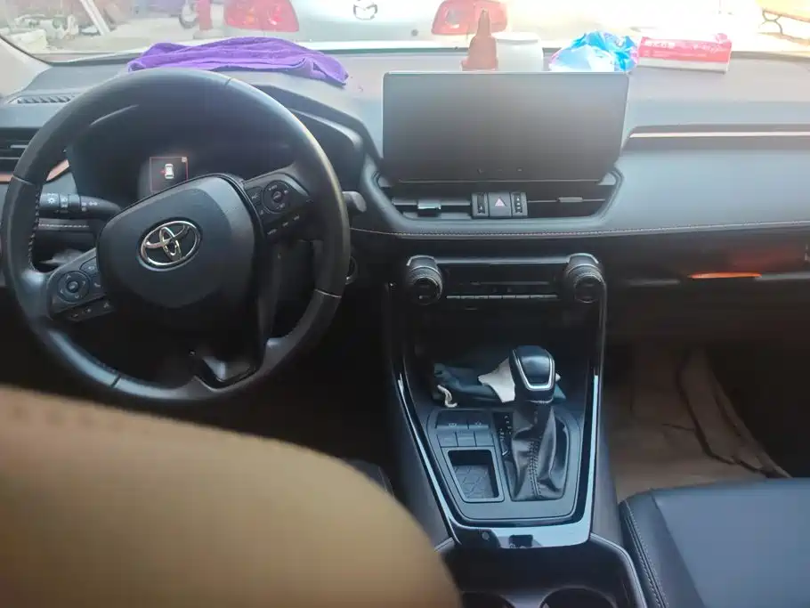 Photo 12 - Toyota Wildlander