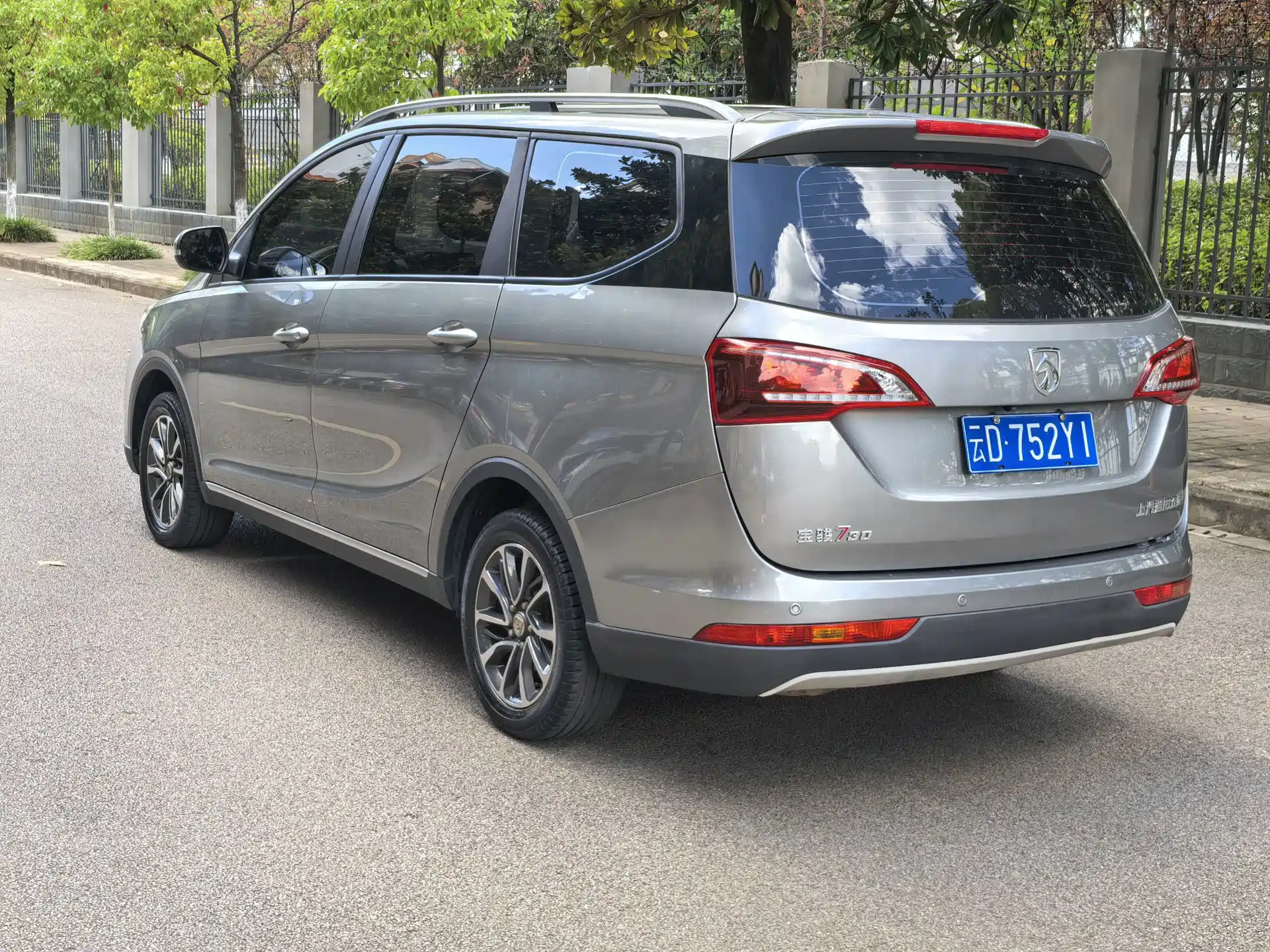 Фото 4 - Baojun 730