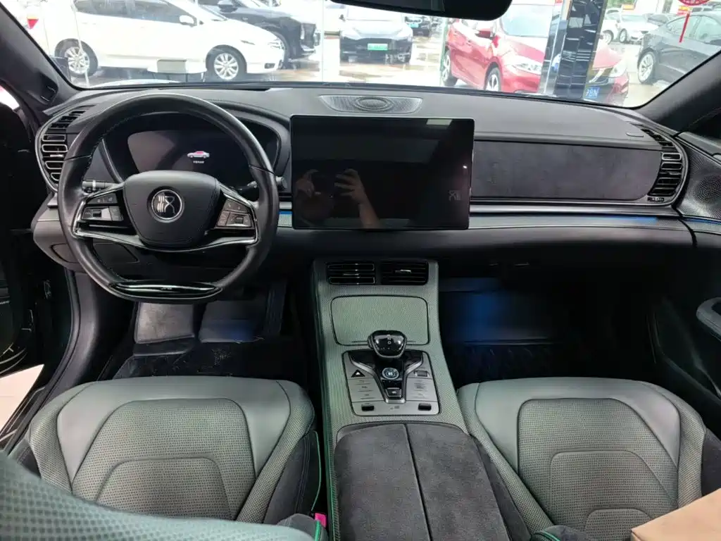 Photo 10 - BYD Han