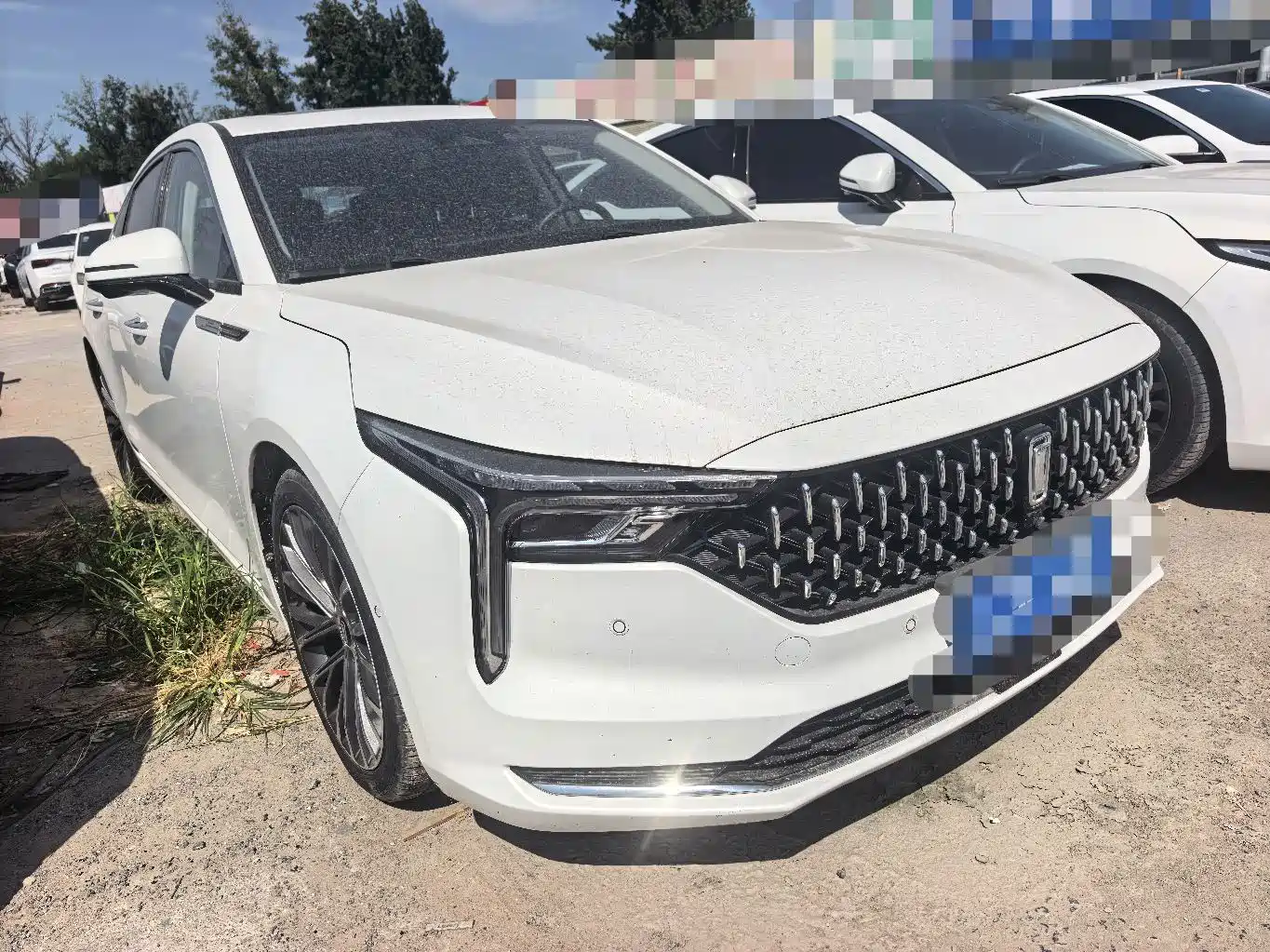 Photo 3 - Besturn B70