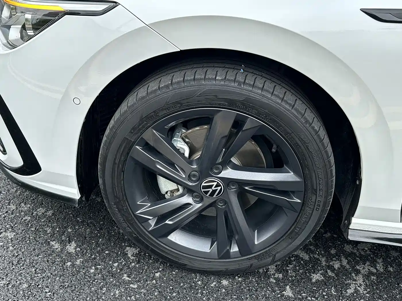 Volkswagen Golf 2023 280TSI DSG R-Line Lite фото 16