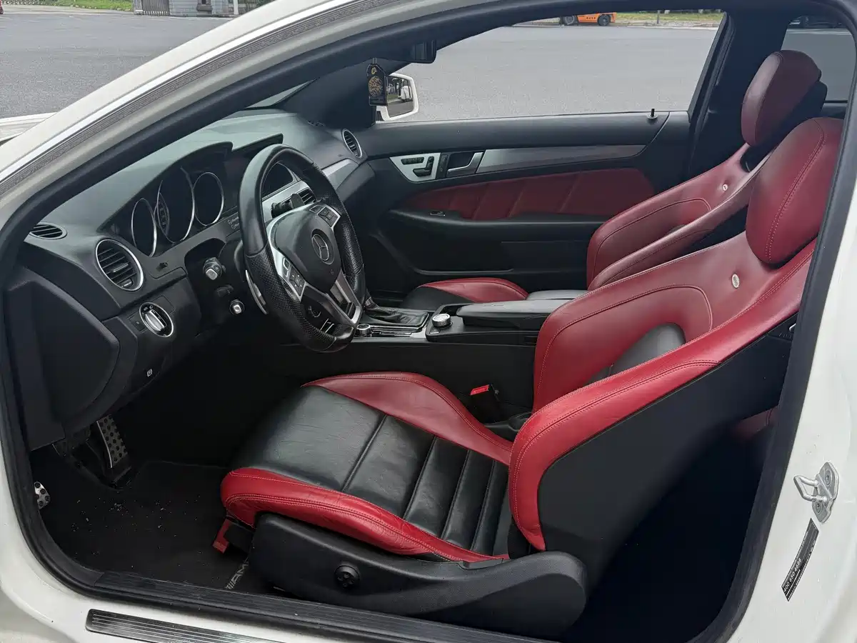 Mercedes-Benz C-Class AMG 2015 2012 AMG C 63 Coupe Dynamic