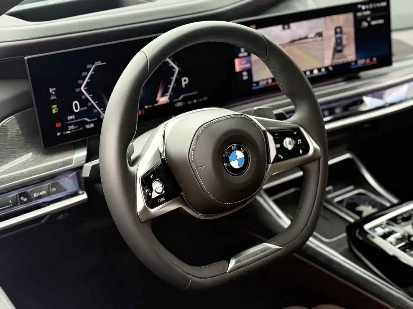 BMW 7-SERIES