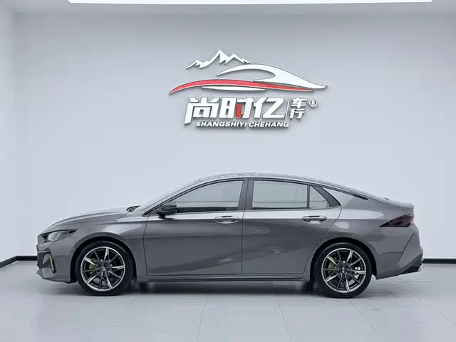 GAC Trumpchi Trumpchi Emkoo 2023 270T DCT J15 Edition — фото 5