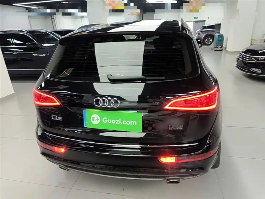 Audi Q5 2018 Collector's Edition 40 TFSI Progressive фото 6