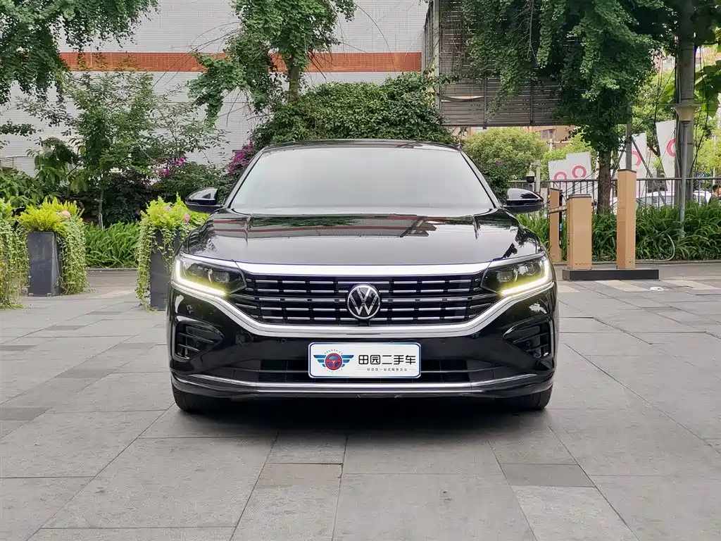 Volkswagen Passat 2022 330TSI Elite Edition фото 2