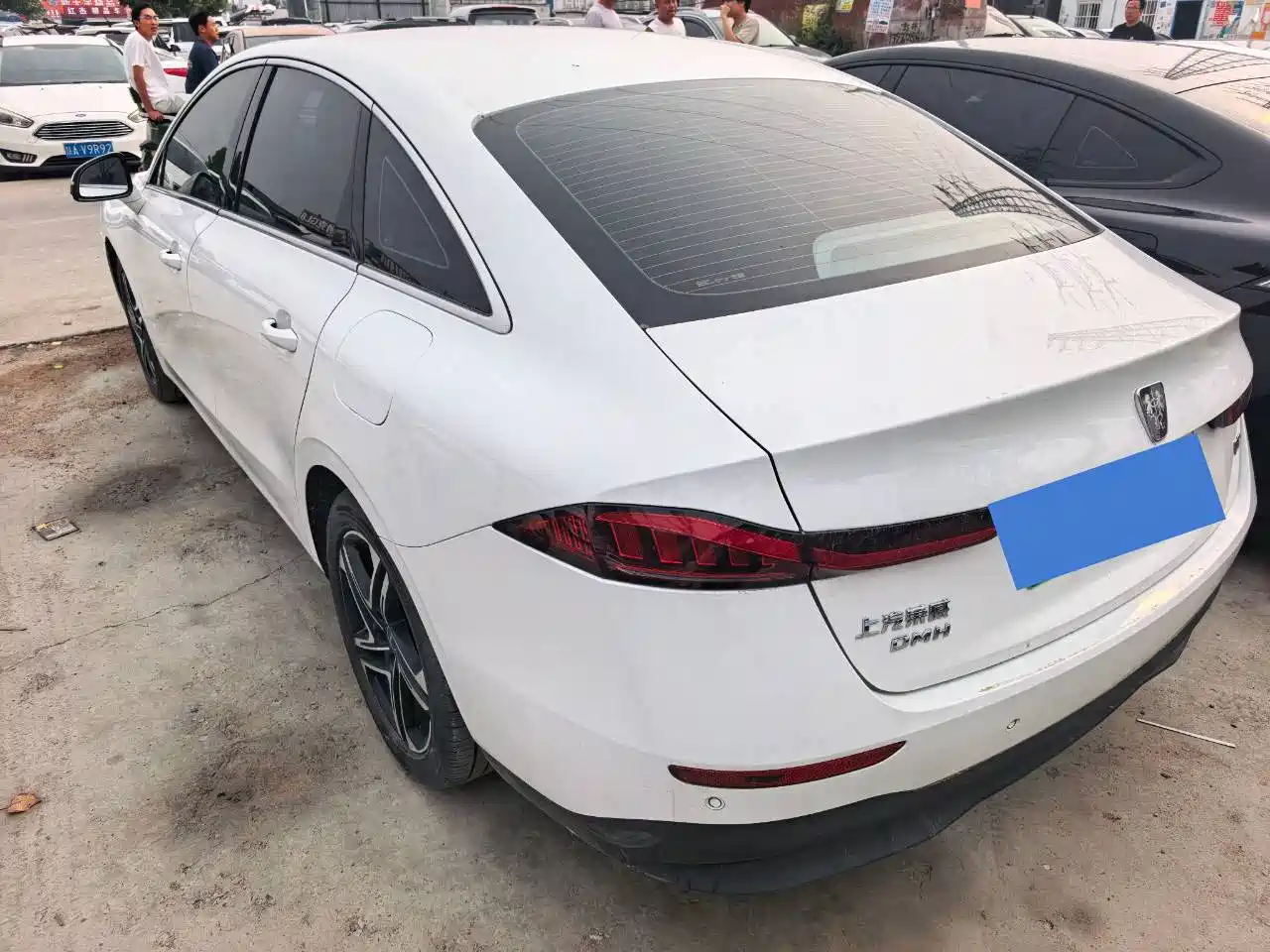 Фото 6 - Roewe D7