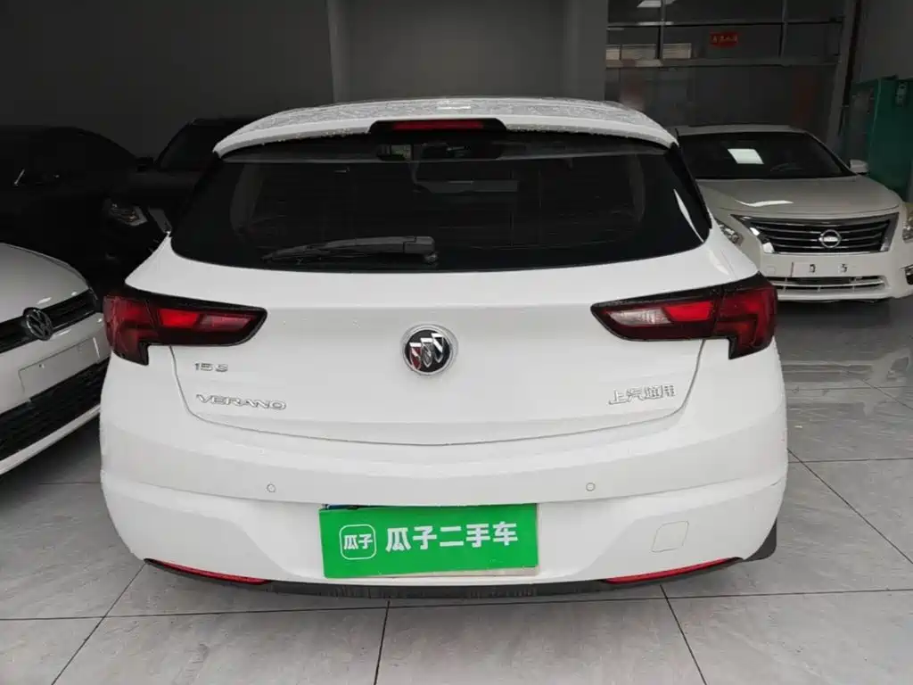 Фото 6 - Buick Verano