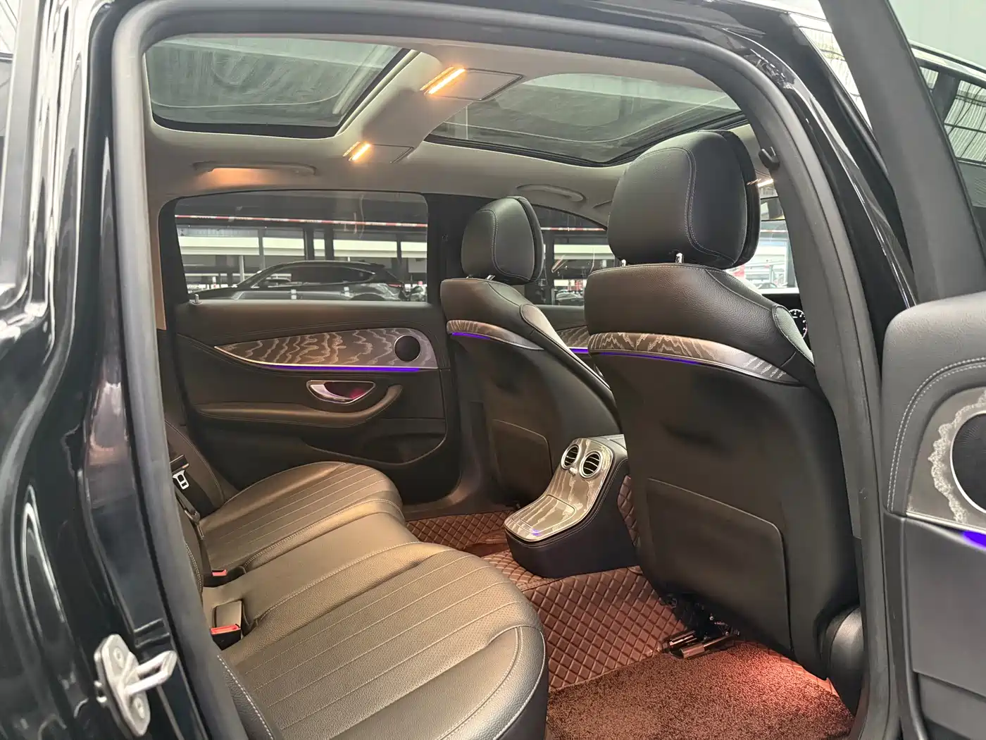 Mercedes-Benz E-Class 2021 Facelift E 260 L фото 19