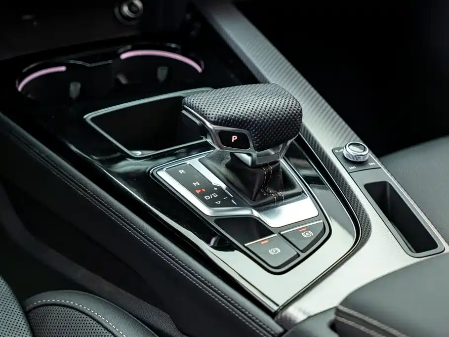 Audi A4L 2024 40 TFSI quattro RS Kit Speed Edition фото 13