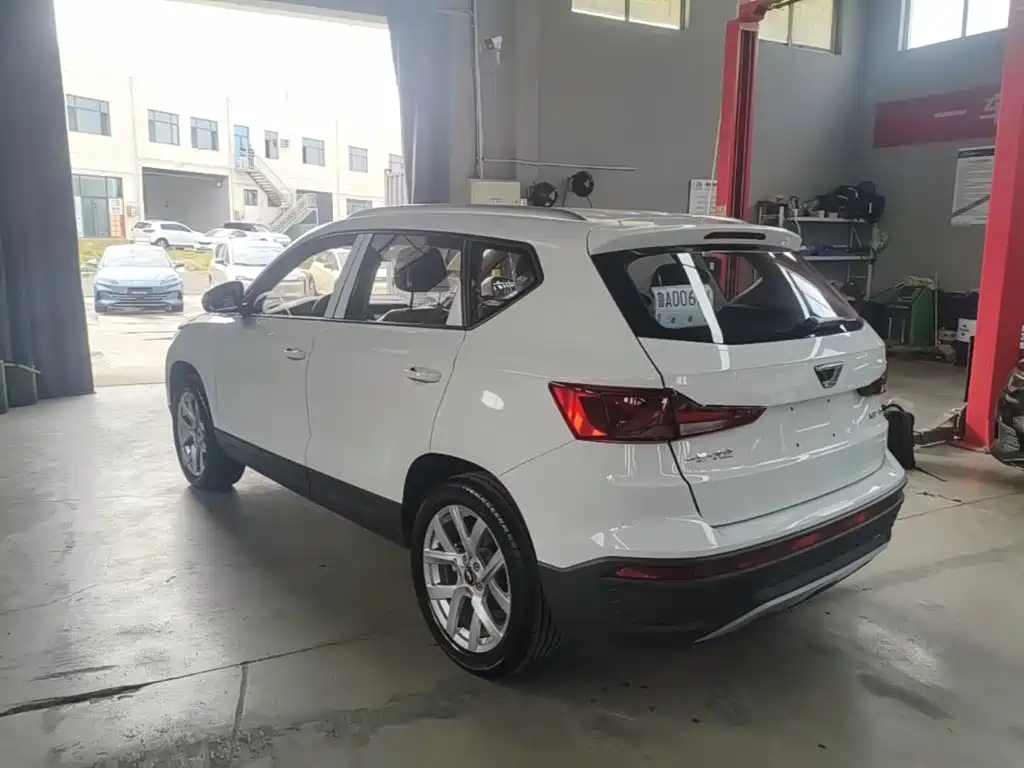 2026 Jetta VS5