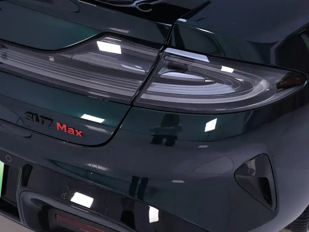 Xiaomi SU7 2026 2026 All-Wheel Drive Edition