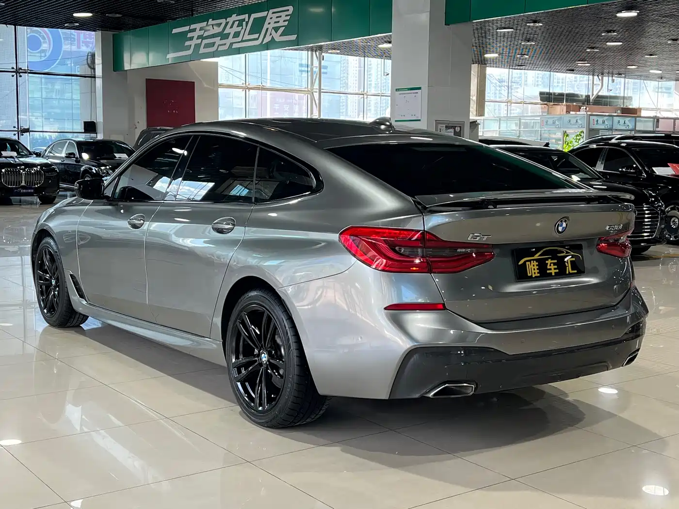 BMW 6 Series GT 2019 630i M Sport Package фото 6