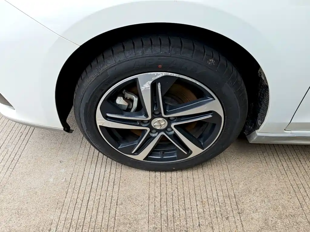 BAIC Beijing EU5 2021 2020 R500 Zhifeng Edition